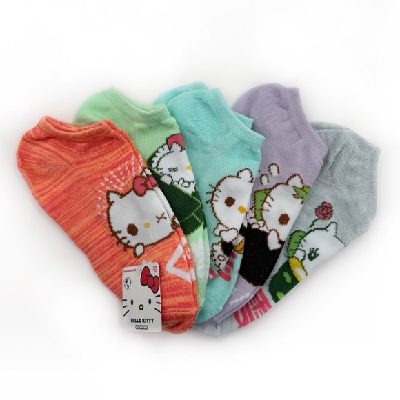 Hello Kitty Accessories - Hello Kitty Womens No Show Socks Sanrio Cartoon Sushi Pastel Cute Gift 5 Pairs